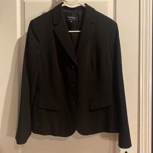 Black blazer, size 14P